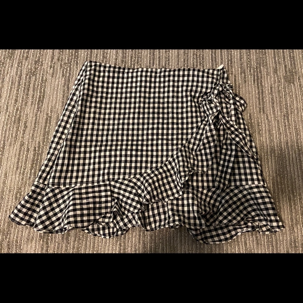 plaid mini skirt
